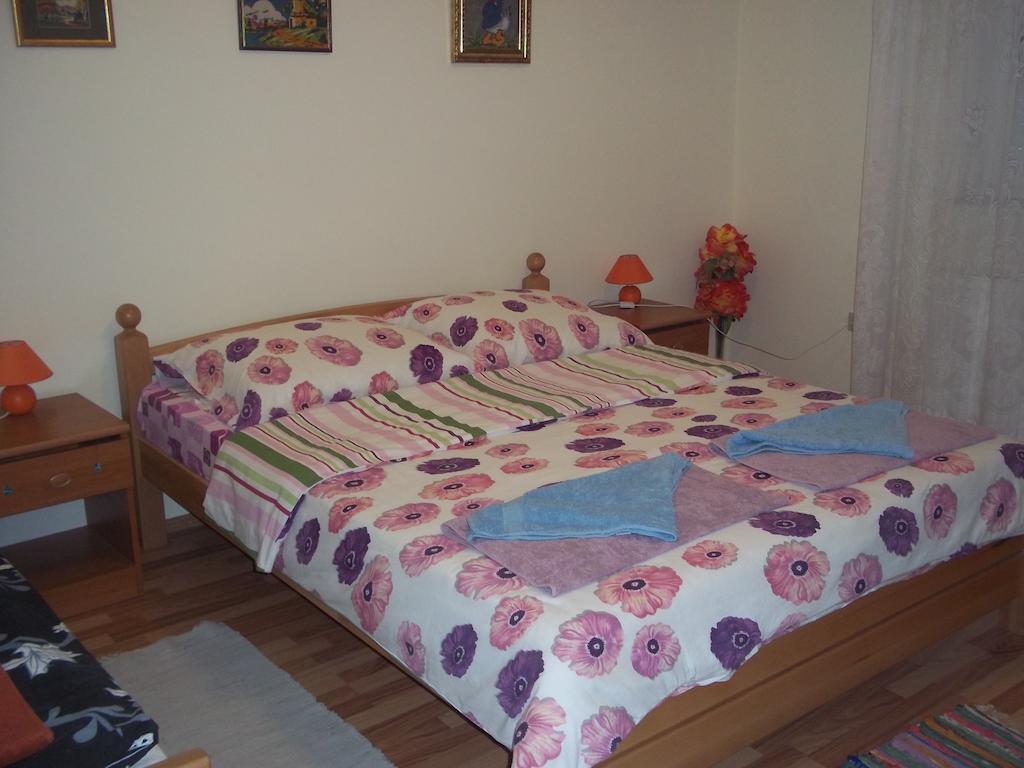 Rooms Zigic Korenica Exterior photo